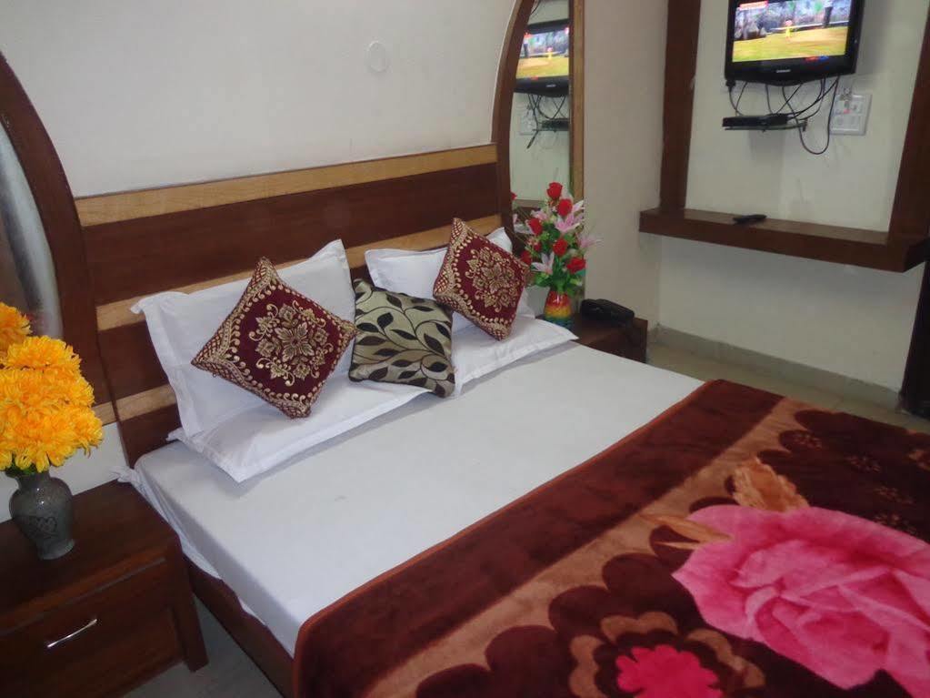 Hotel Darpan Palace -New Delhi Railway Station Eksteriør bilde